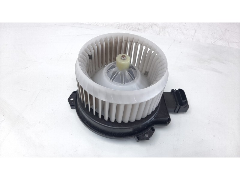 Recambio de ventilador calefaccion para suzuki vitara 1.4 16v boosterjet cat referencia OEM IAM 7415061MA0000  