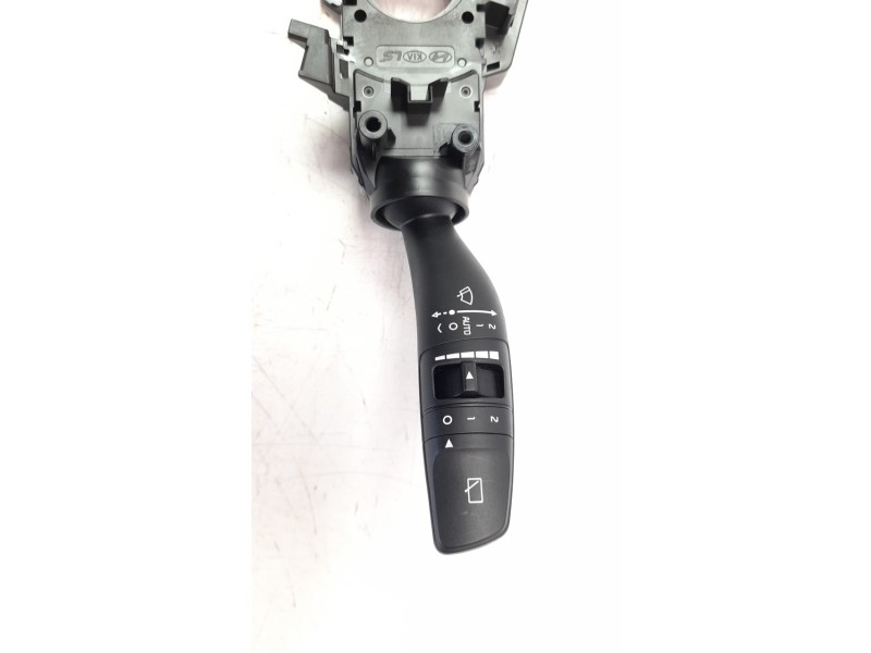 Recambio de mando multifuncion para kia stonic (ybcuv) 1.2 cat referencia OEM IAM 93404D4962  