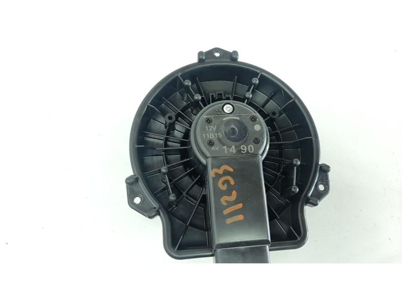 Recambio de ventilador calefaccion para suzuki vitara 1.4 16v boosterjet cat referencia OEM IAM 7415061MA0000  