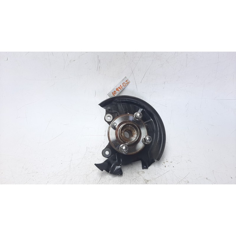 Recambio de mangueta delantera izquierda para ford ka+ 1.2 ti-vct cat (3 cil.) referencia OEM IAM  1822687 