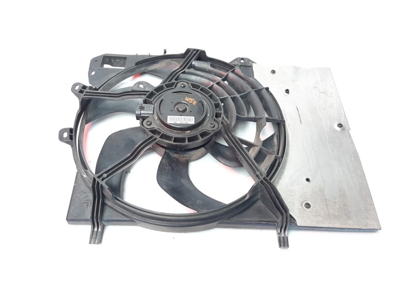 Recambio de electroventilador para citroen ds3 1.6 hdi fap referencia OEM IAM 9801666680  