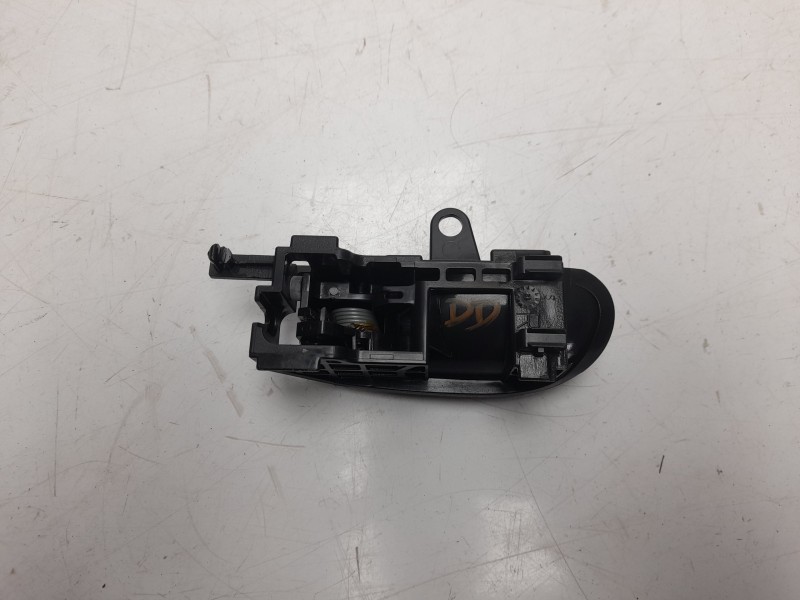 Recambio de maneta interior delantera derecha para toyota aygo (kgb/wnb) 1.0 cat referencia OEM IAM 692050D060B2  