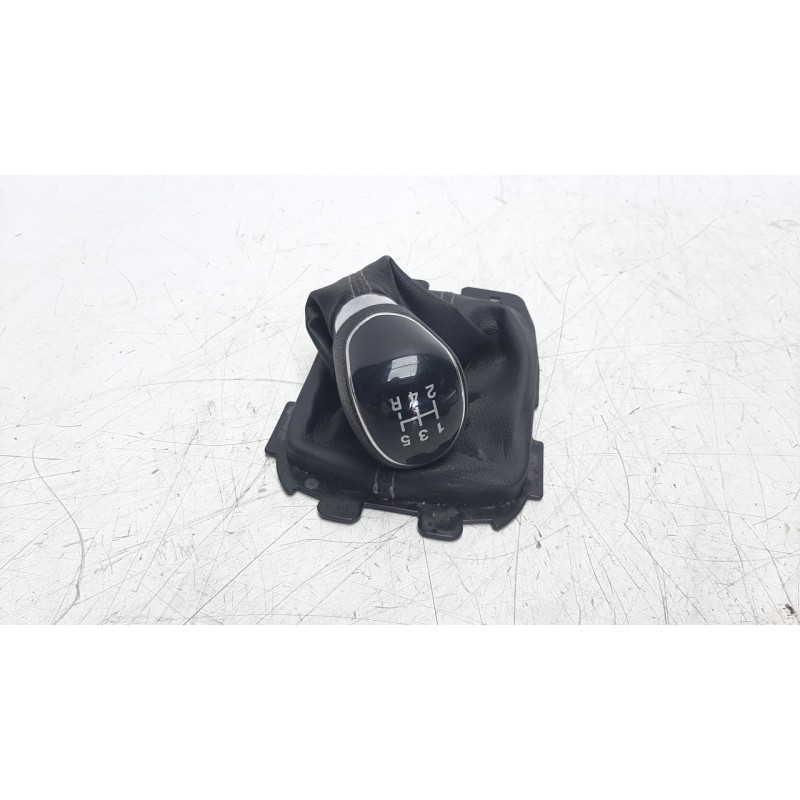 Recambio de pomo palanca cambio para ford ka+ 1.2 ti-vct cat (3 cil.) referencia OEM IAM   