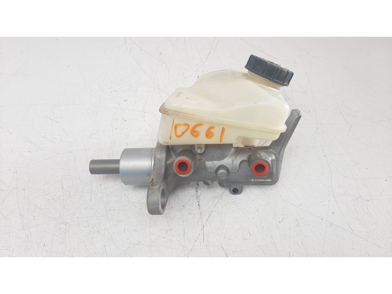Recambio de bomba freno para volvo v60 familiar 2.0 diesel cat referencia OEM IAM 32130227  
