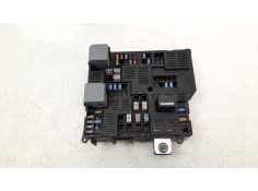 CAJA RELES / FUSIBLES 31473770 