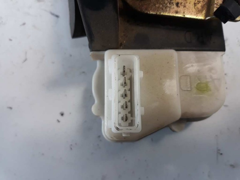 Recambio de cerradura puerta trasera derecha para peugeot 607 (s1) básico referencia OEM IAM 913898  