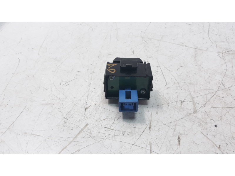 Recambio de interruptor para lexus ct 1.8 16v cat (híbrido) referencia OEM IAM 8493030070  