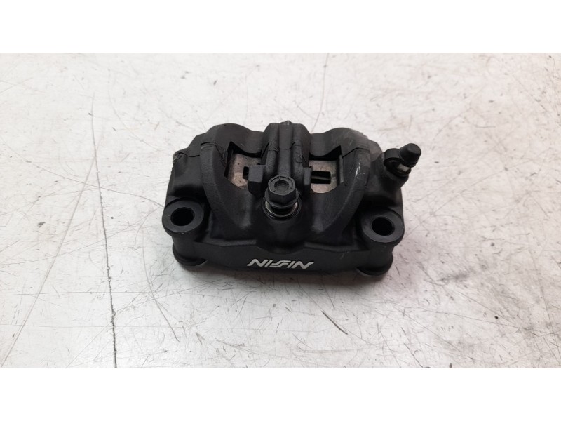 Recambio de pinza de freno delantera izquierda para honda cb 650r referencia OEM IAM 45150MJPG51  