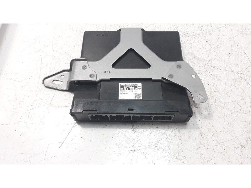 Recambio de modulo electronico para toyota yaris referencia OEM IAM 899810D140  