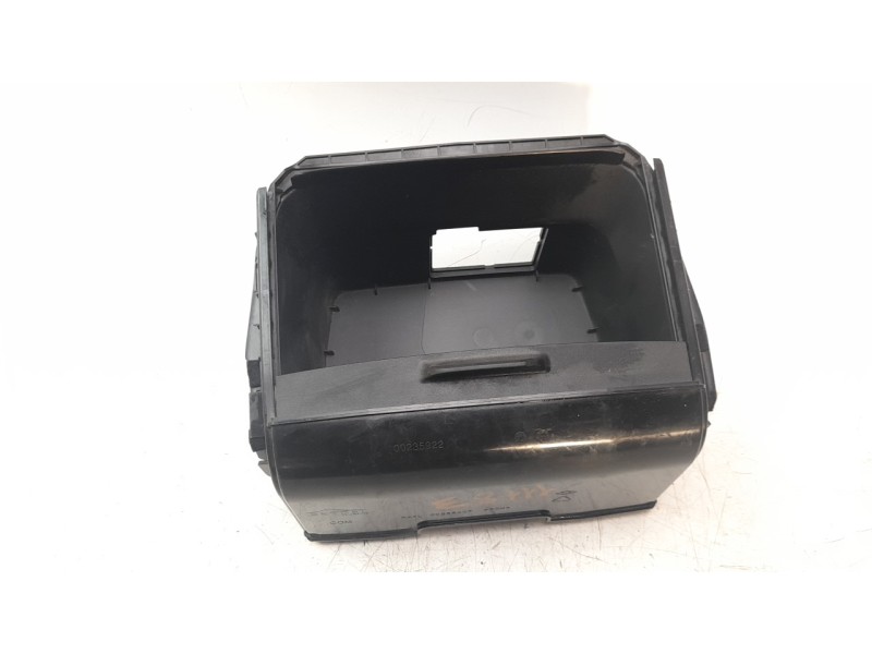 Recambio de cenicero para smart fortwo cabrio referencia OEM IAM A4536831000  