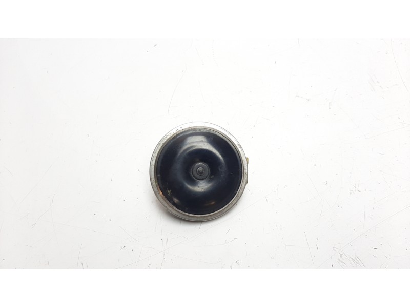Recambio de claxon para honda cb 650r referencia OEM IAM 38110KPPT01  