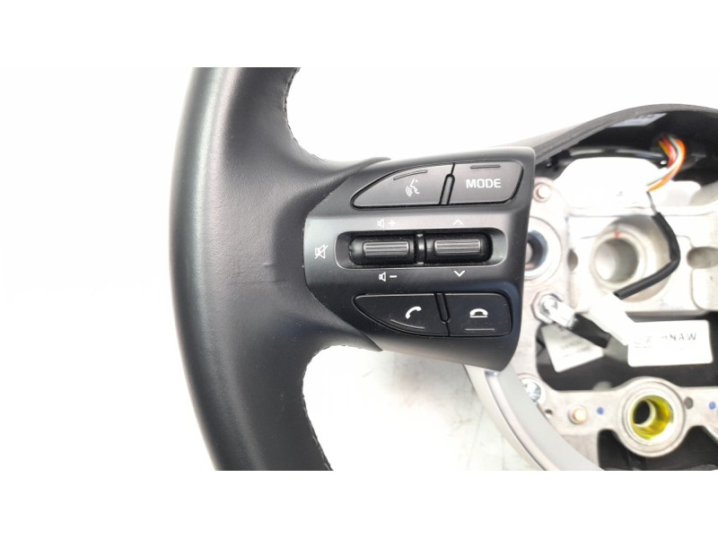 Recambio de volante para kia stonic (ybcuv) 1.2 cat referencia OEM IAM 56180H8000  