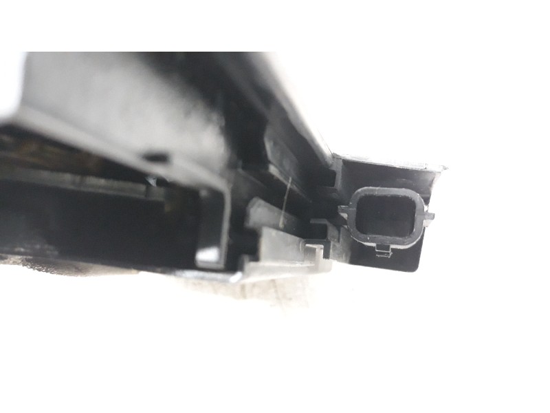 Recambio de cerradura puerta trasera derecha para dacia jogger comfort referencia OEM IAM 825020994R  