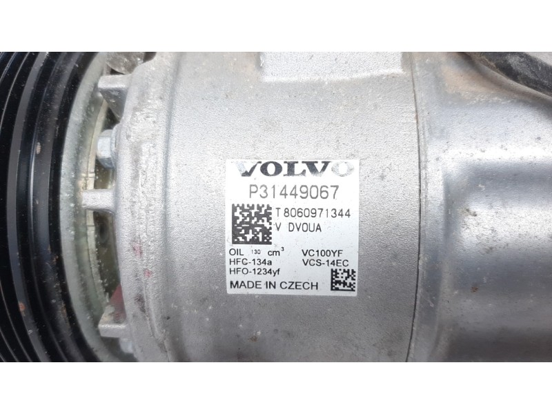 Recambio de compresor aire acondicionado para volvo v60 familiar 2.0 diesel cat referencia OEM IAM 31449067 320178 CAF560027