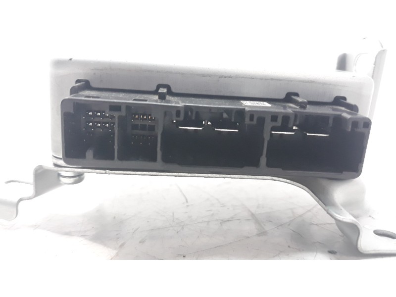 Recambio de modulo electronico para toyota yaris referencia OEM IAM 896500D333  