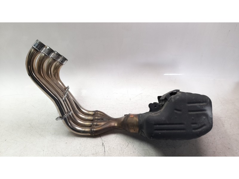 Recambio de silenciador trasero para honda cb 650r referencia OEM IAM 18300MKYD51  