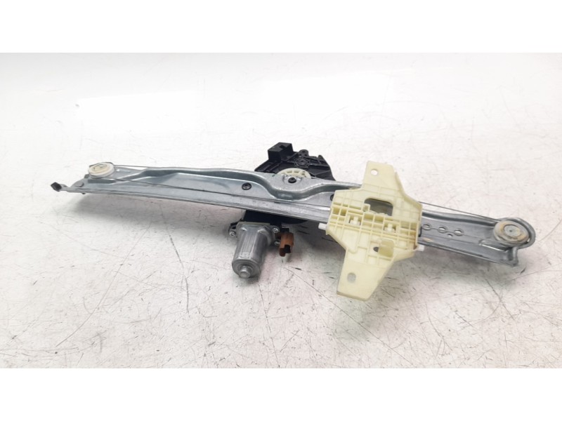 Recambio de elevalunas delantero derecho para dacia jogger comfort referencia OEM IAM 807206015R  