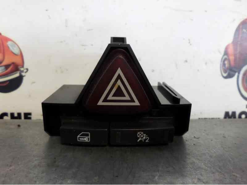 Recambio de warning para opel corsa d enjoy referencia OEM IAM 13189529 28467833 
