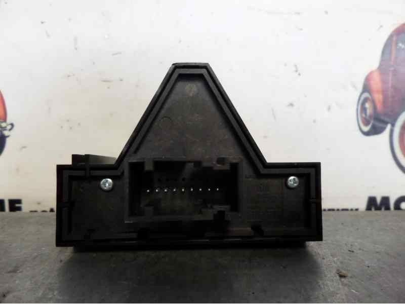 Recambio de warning para opel corsa d enjoy referencia OEM IAM 13189529 28467833 