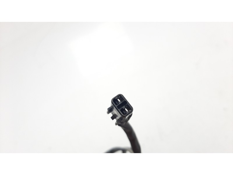 Recambio de electroventilador para honda cb 650r referencia OEM IAM 19030MKND51  