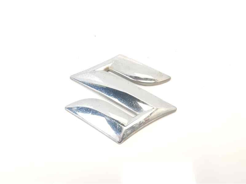 Recambio de molduras delanteras para suzuki swift azg (nz) ga referencia OEM IAM 7781154GC  