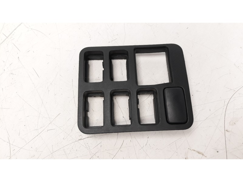 Recambio de moldura para toyota land cruiser (j12) 3.0 turbodiesel referencia OEM IAM 5544660020  