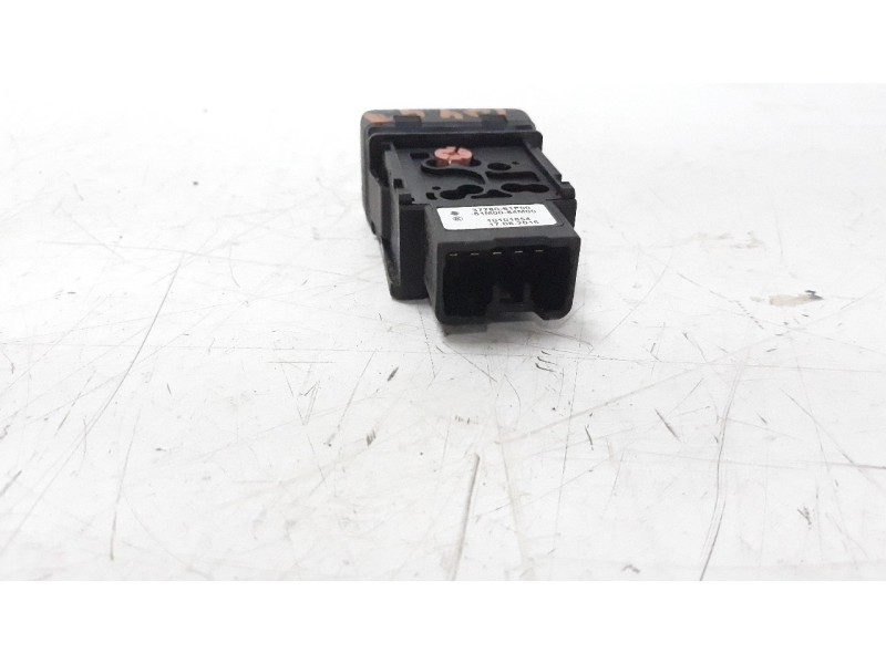 Recambio de interruptor para suzuki vitara 1.6 ddis turbodiesel cat referencia OEM IAM 3778061P00 10041218 
