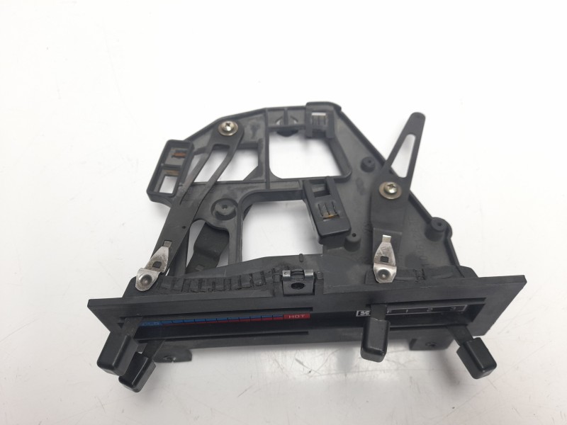 Recambio de mando calefaccion / aire acondicionado para nissan vanette (c 220) 2.0 diesel referencia OEM IAM 810421263F  