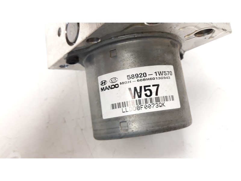 Recambio de abs para kia rio 1.2 cat referencia OEM IAM 589201W570  