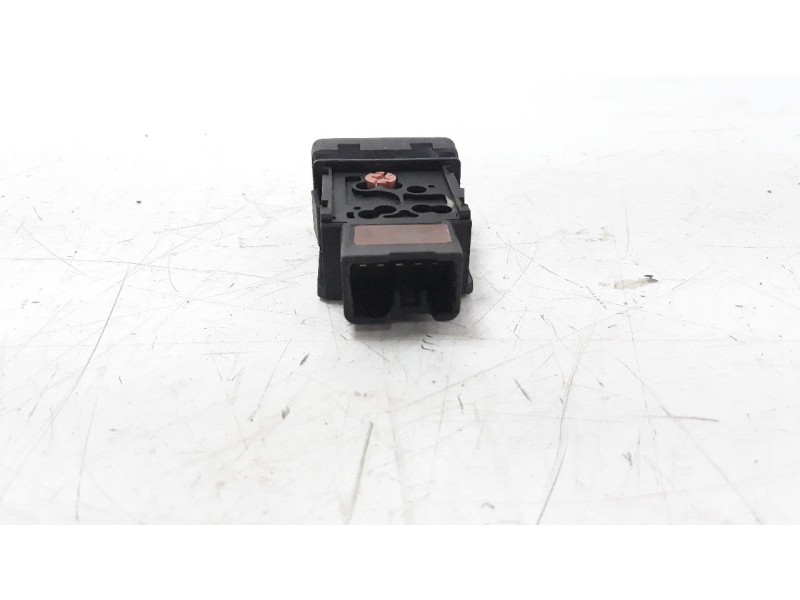 Recambio de interruptor para suzuki vitara 1.6 ddis turbodiesel cat referencia OEM IAM 3758557L00 10005758 