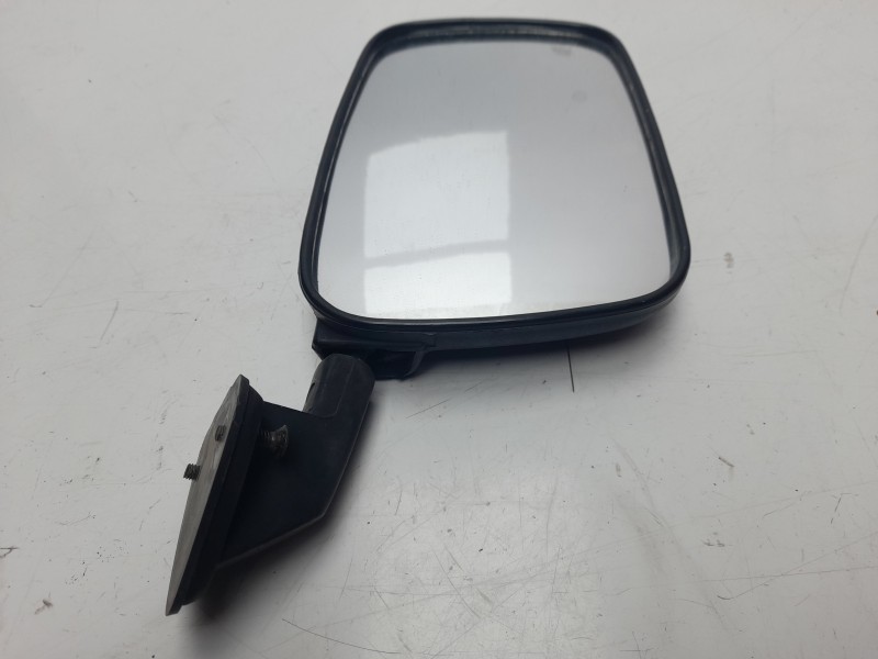 Recambio de retrovisor derecho para nissan vanette (c 220) 2.0 diesel referencia OEM IAM 963017C976  