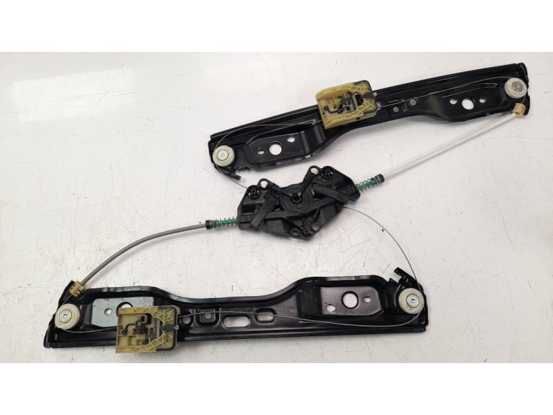 Recambio de elevalunas delantero derecho para volvo v60 familiar 2.0 diesel cat referencia OEM IAM 31462709  
