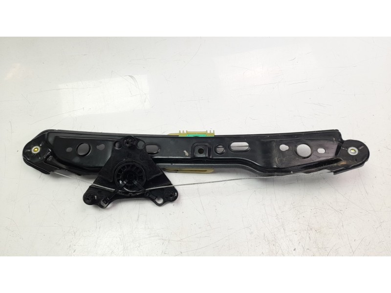 Recambio de elevalunas trasero izquierdo para volvo v60 familiar 2.0 diesel cat referencia OEM IAM 31462706  