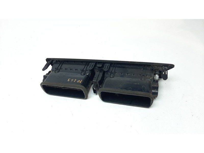 Recambio de rejilla aireadora para lexus ct 1.8 16v cat (híbrido) referencia OEM IAM 5567076010  