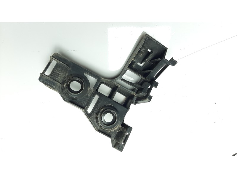 Recambio de moldura para volkswagen golf vii sportsvan sport bluemotion tech referencia OEM IAM 510807394A  