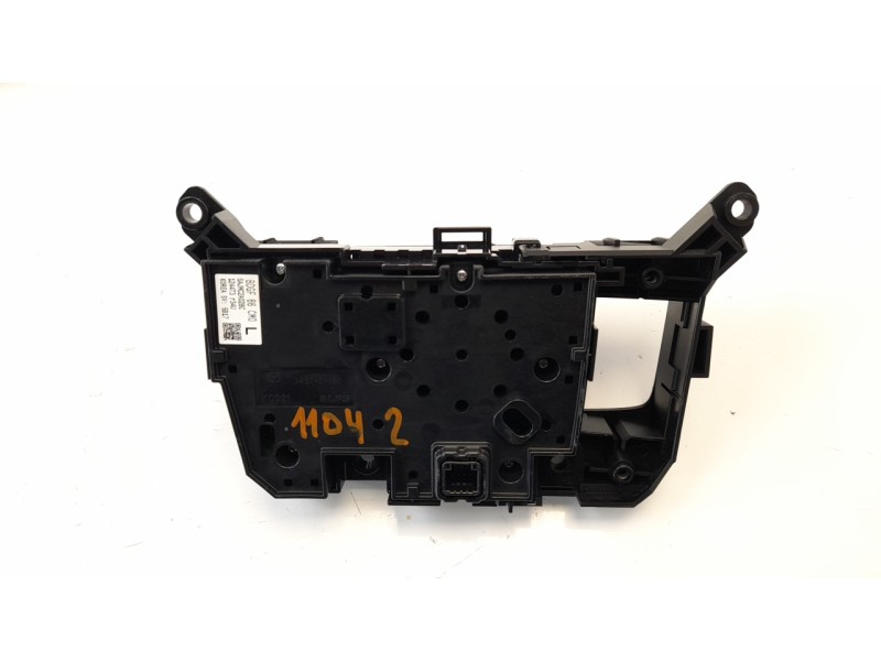 Recambio de mando multifuncion para mazda 3 berlina (bp) referencia OEM IAM BDGF66CM0L  