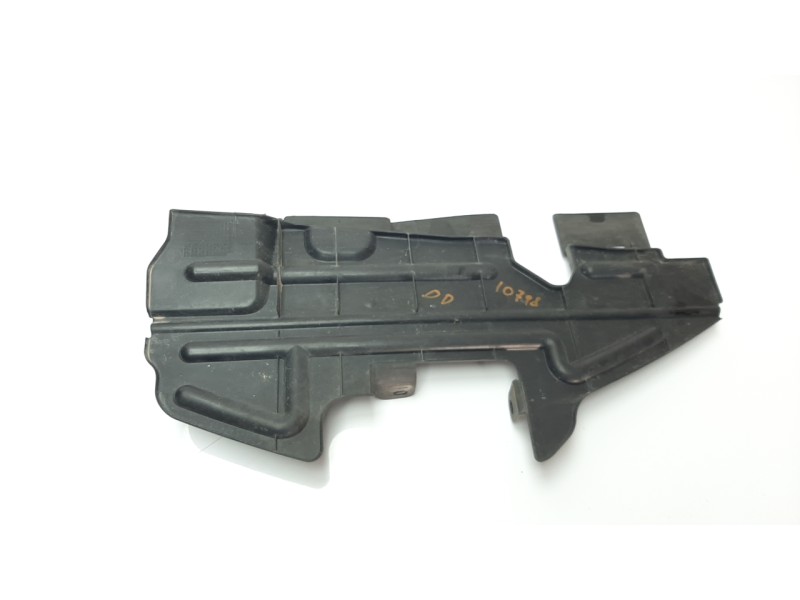 Recambio de moldura para toyota avensis berlina (t25) 1.8 16v cat referencia OEM IAM 5329305010  