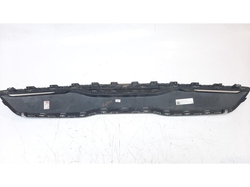 Recambio de rejilla delantera para kia stonic (ybcuv) 1.2 cat referencia OEM IAM 86350H8410  