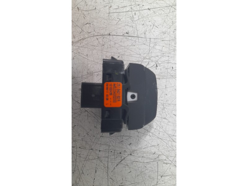 Recambio de interruptor para smart fortwo coupe referencia OEM IAM A4533400200  