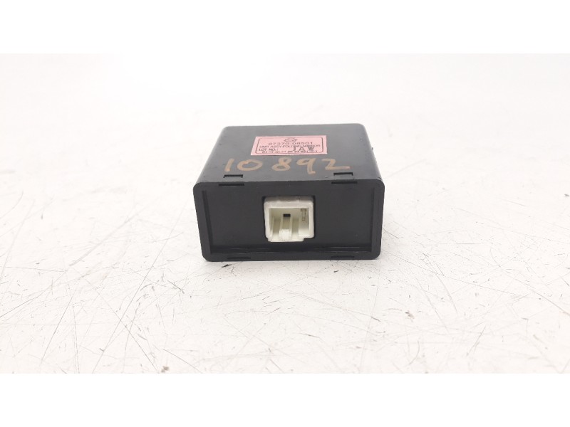 Recambio de modulo electronico para ssangyong rexton w 2.0 td cat referencia OEM IAM 8737008501  