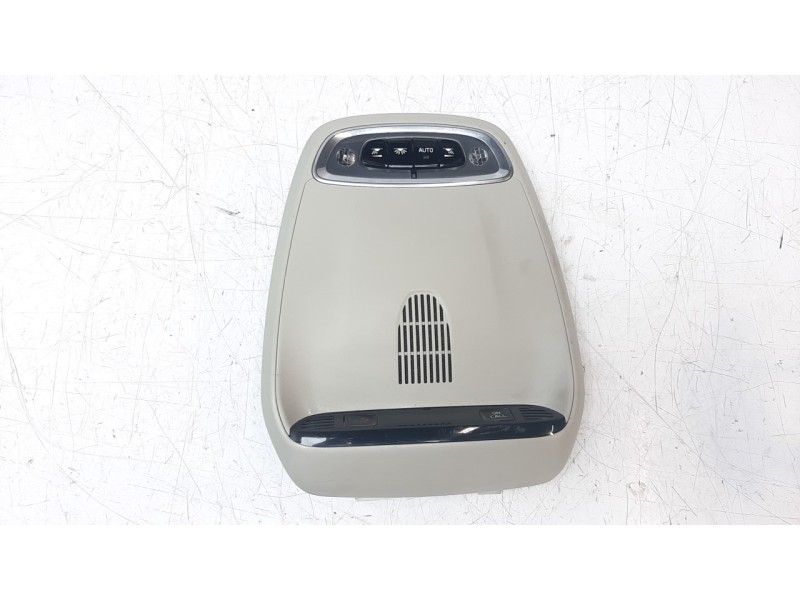 Recambio de luz interior para volvo v60 familiar 2.0 diesel cat referencia OEM IAM 31479608  