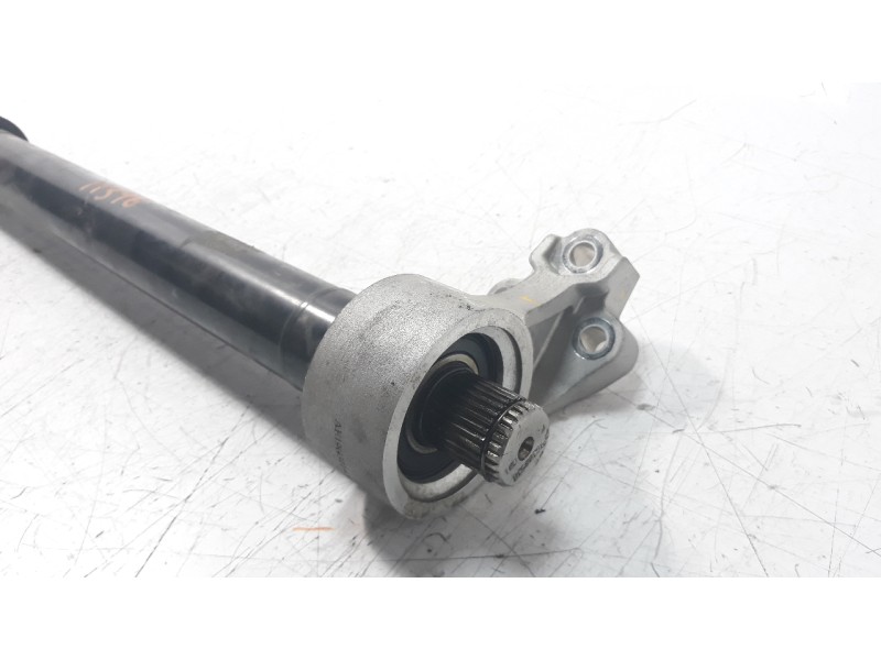 Recambio de transmision delantera derecha para hyundai ioniq referencia OEM IAM 49560G2000  