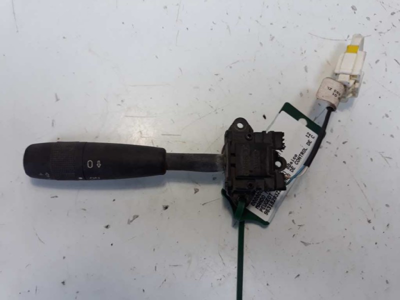 Recambio de mando multifuncion para peugeot 607 (s1) básico referencia OEM IAM 96318293ZL  