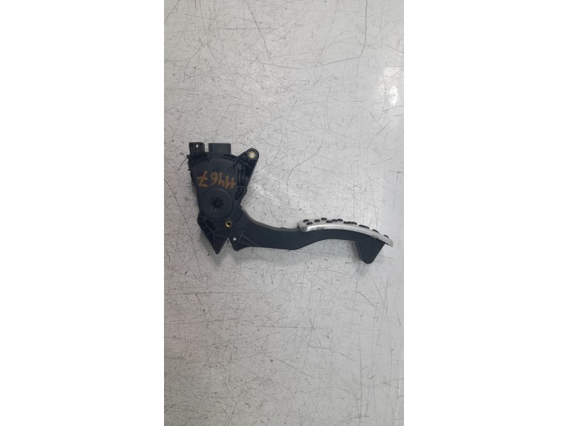 Recambio de potenciometro pedal para smart fortwo coupe referencia OEM IAM A4532900800  