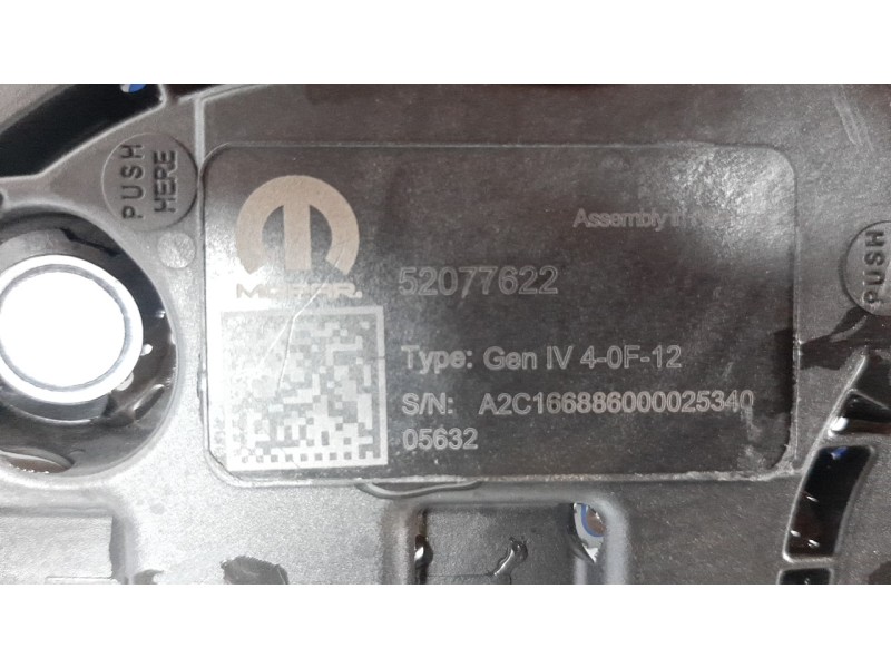 Recambio de deposito combustible para jeep renegade 1.6 m-jet cat referencia OEM IAM 521160180  