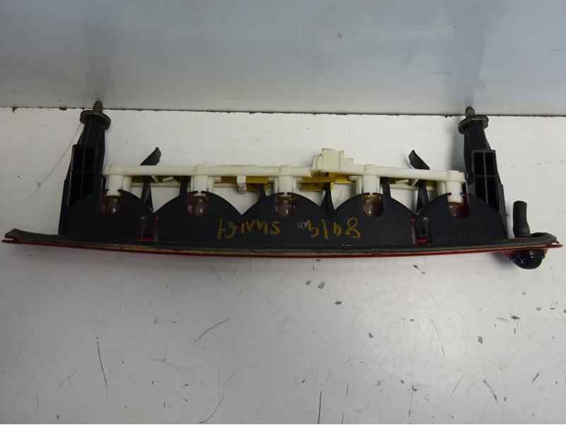 Recambio de luz central de freno para suzuki swift azg (nz) ga referencia OEM IAM 3581063J0  