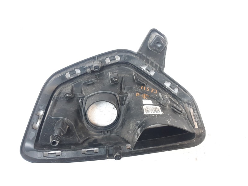 Recambio de moldura para kia stonic (ybcuv) 1.2 cat referencia OEM IAM 86523H8HA0  