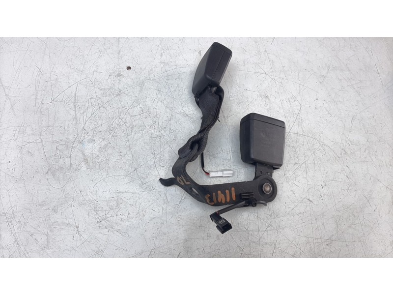 Recambio de enganche cinturon trasero derecho para bmw serie 3 berlina (g20) 2.0 16v turbodiesel referencia OEM IAM 744203004  