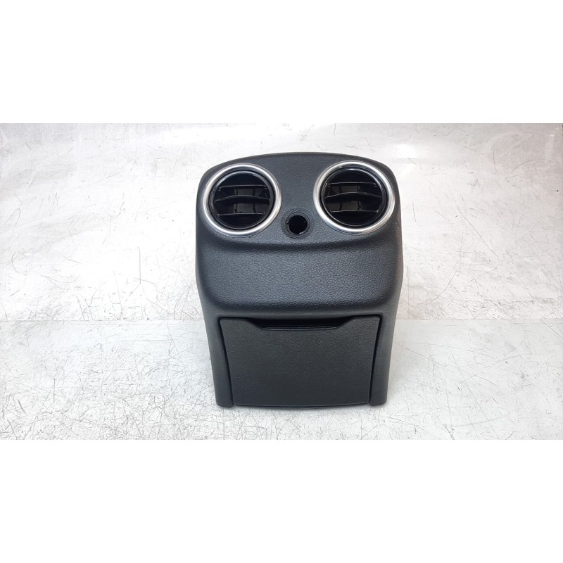 Recambio de guantera para mercedes-benz clase c (w205) lim. 2.1 cdi cat referencia OEM IAM A2058308301  