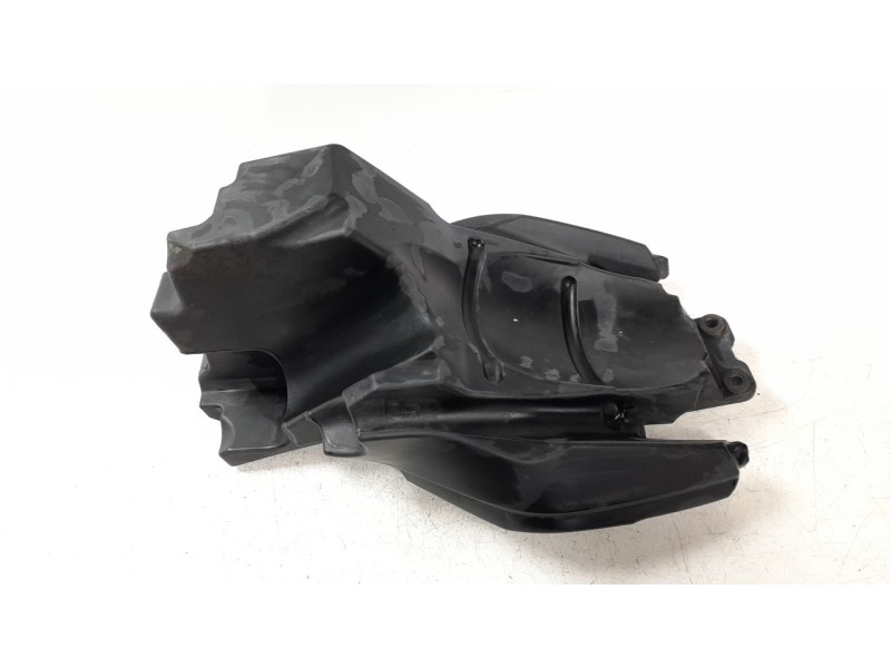 Recambio de deposito combustible para bmw f 800 r 800 r referencia OEM IAM 16117713958  